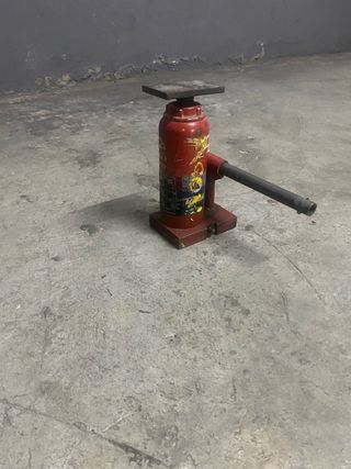 Gato Hidráulico Rojo