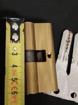 Bombín seguridad 6cm + 5 llaves