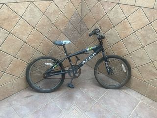 Bicicleta BMX Avigo niño