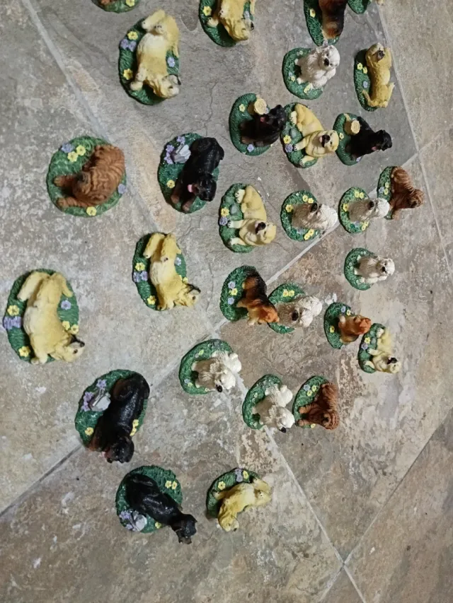 Figuras Perros Decoración Beige y Marrón