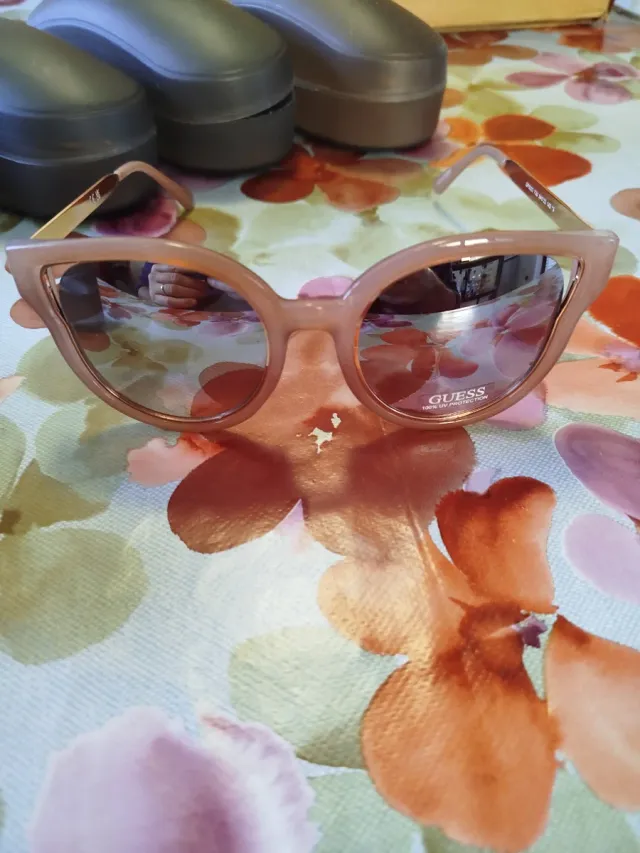 Occhiali da sole Guess unisex oro rosa