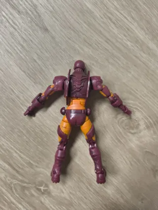 Figura Iron Man Marvel