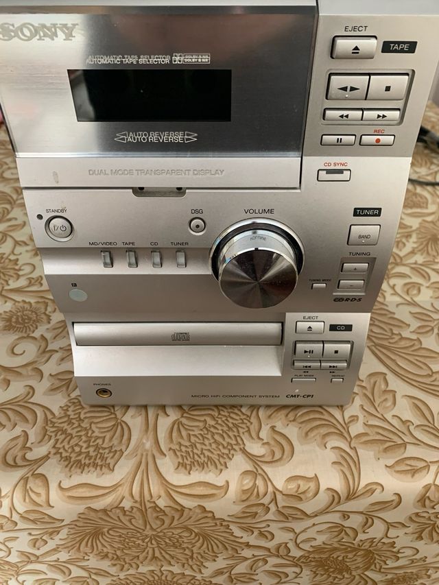 Mini Cadena Sony CMT-CP1 (No funciona el CD)