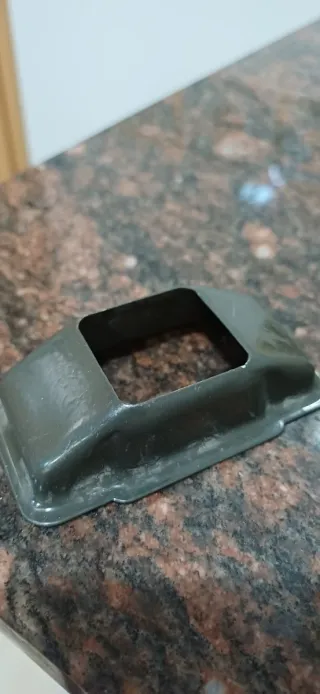 Carcasa persiana Ral 7022