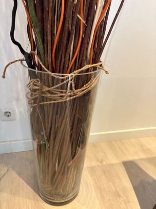 Cañas decorativos de ramas secas