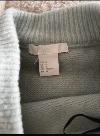 Jersey H&M Cloud Dancer turquesa y Amarillo,