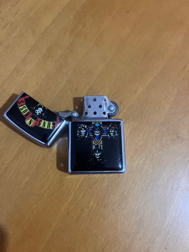 Mechero Guns N' Roses