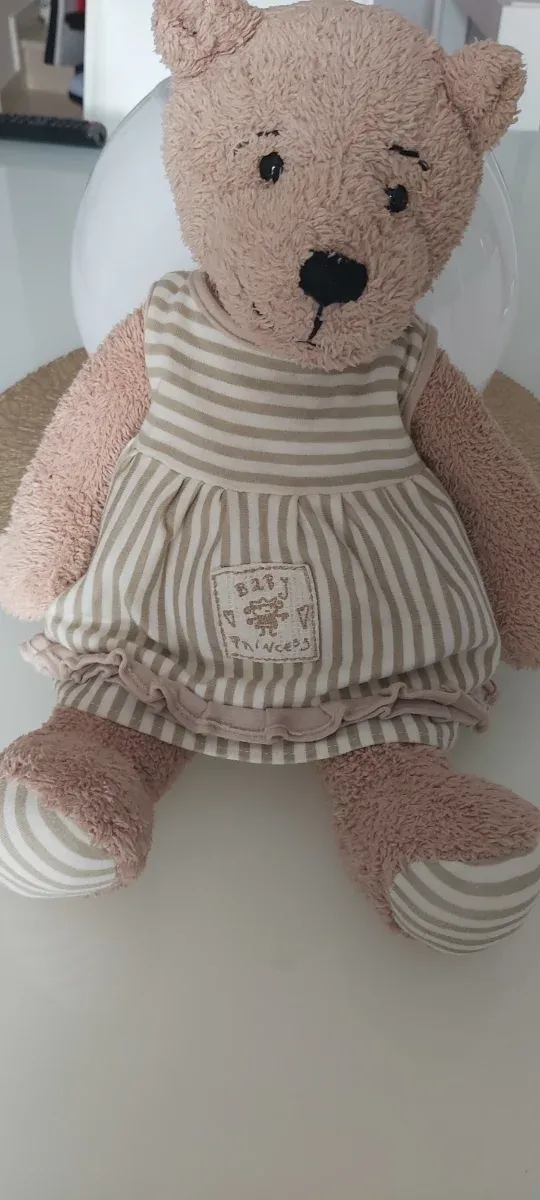 Orsetto peluche morbido vestito a righe