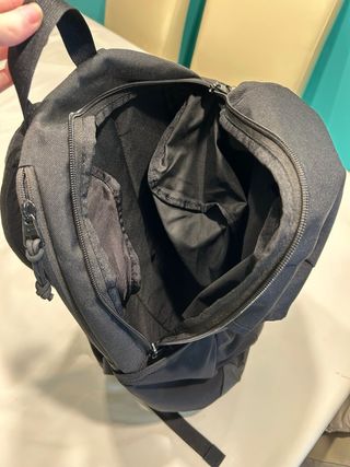 Mochila Nike Negra impermeable