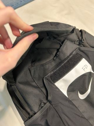 Mochila Nike Negra impermeable