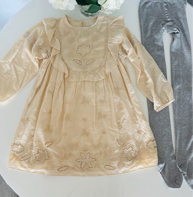 Vestido Zara y leotardos strass T10