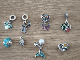 Lote de 8 charms para pulseras