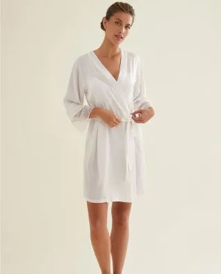 Bata lencería blanca ideal novias - satén