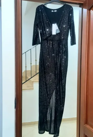 Abito lungo elegante scintillante di paillettes