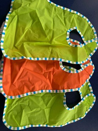 Baberos Ikea colores (3 unidades)