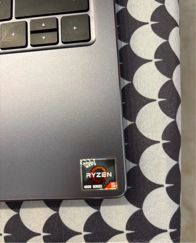 Huawei Matebook 14 plata