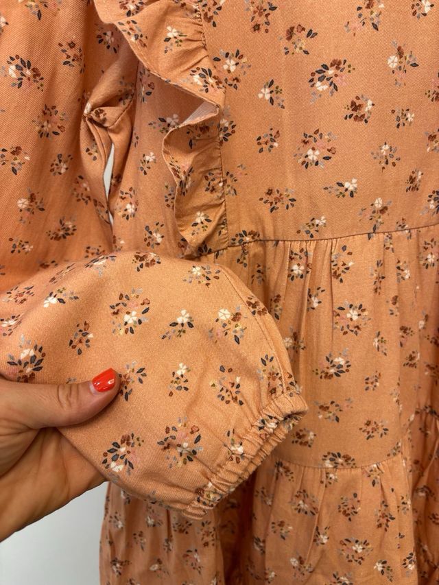 VESTIDO SALMÓN TUL Y POMPÓN. T 10 años