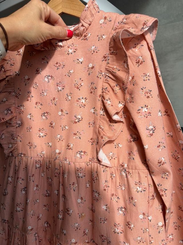 VESTIDO SALMÓN TUL Y POMPÓN. T 10 años