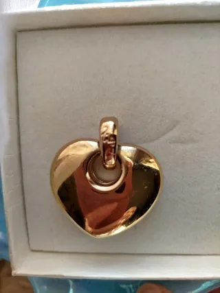 Ciondolo cuore vintage nero e oro