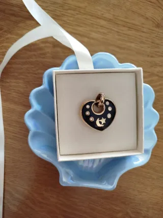 Ciondolo cuore vintage nero e oro