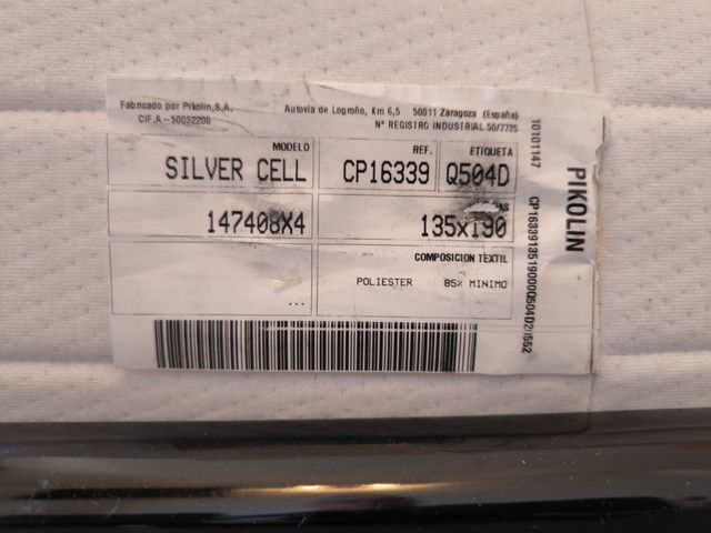 Cama Matrimonio, cabecero, base tapizada y colchón