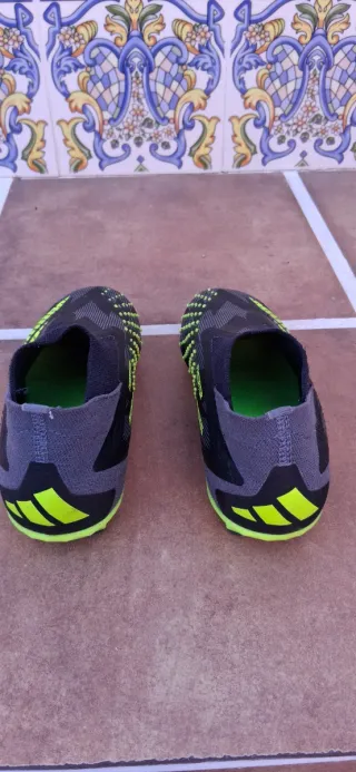 Zapatos de fútbol Adidas Predator