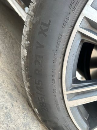 Llantas Audi Q8 21” 4M8601025G y Neumáticos