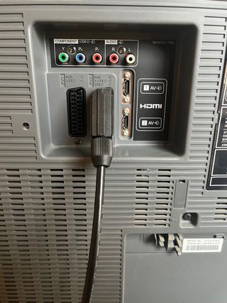 TV Panasonic con mueble