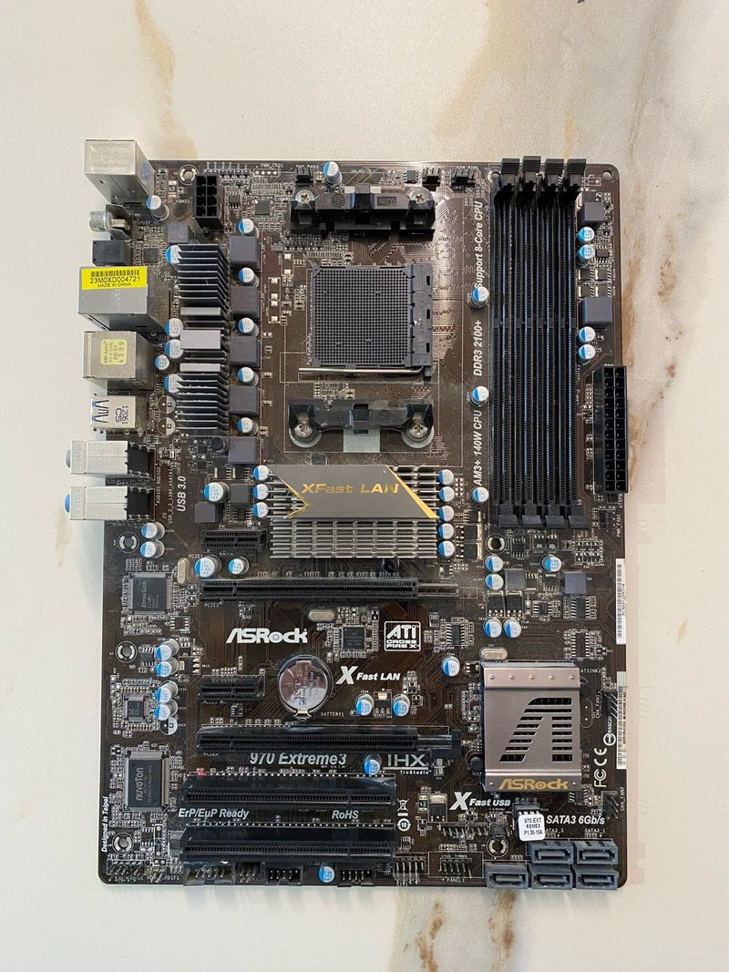Placa Base ASRock 970 Extreme3 de Segunda mano por 35 EUR en