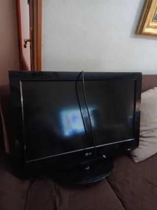 Televisión LG Negra