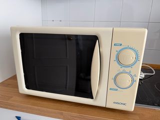 Microondas Ansonic 1200W