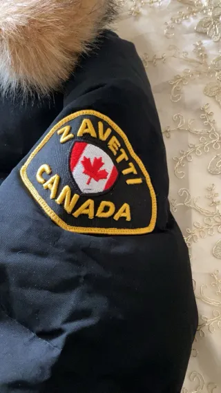 Chaqueta Zavetti Canada Negra