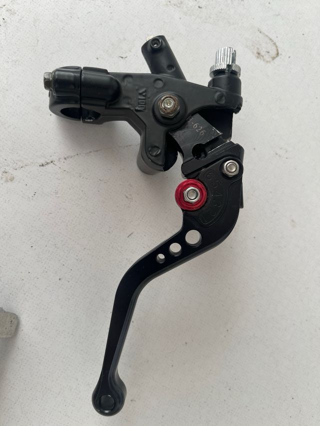 Leve per moto regolabili