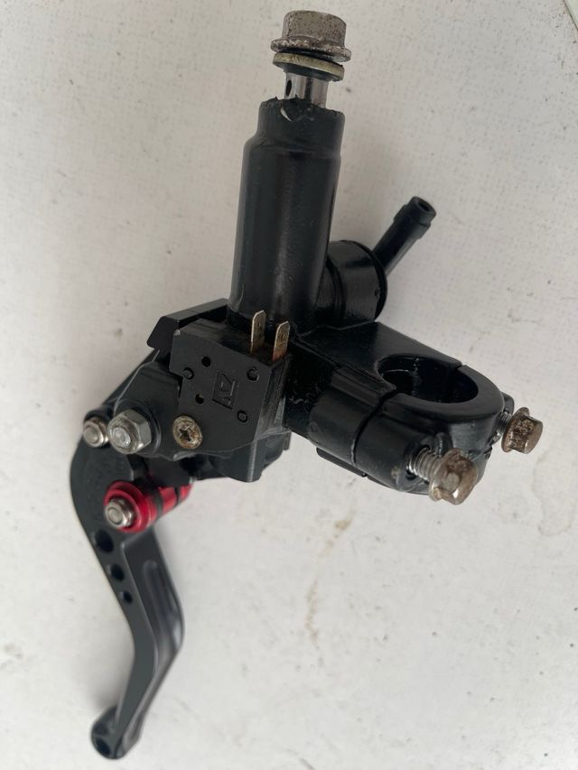 Leve per moto regolabili