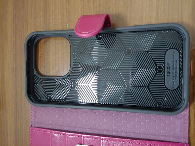 Funda NUEVA iPhone 16 Pro Tucch Rosa