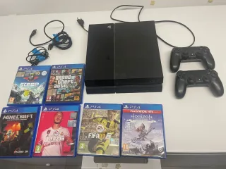PS4 (PlayStation 4) Nera + 6 Giochi