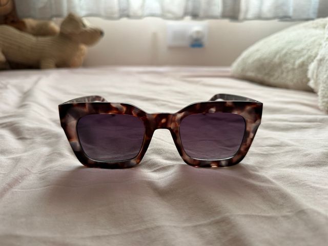 Gafas de sol mujer tortuga
