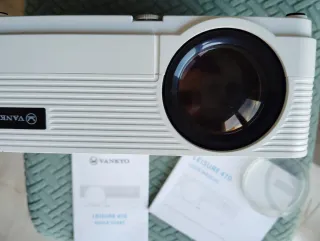 Proyector Portátil VANKYO