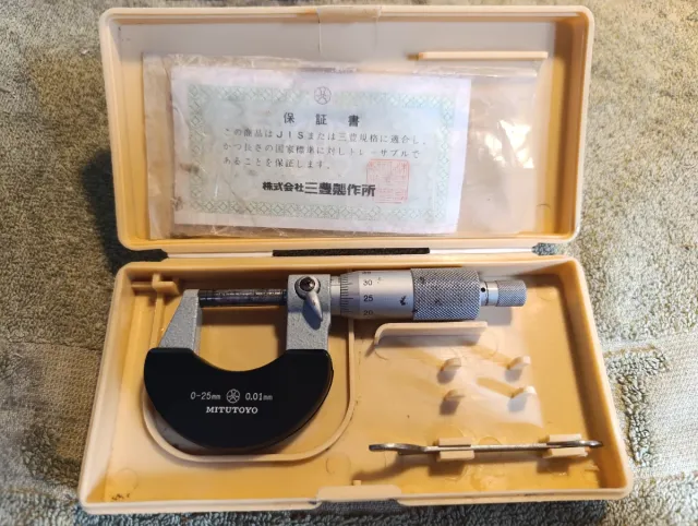 Micrómetro Mitutoyo 0-25mm