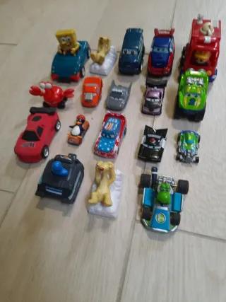 Lote 18 Coches de Juguete Varios