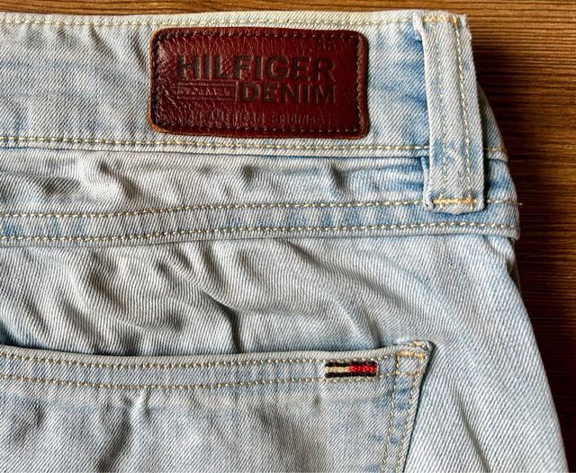 Tommy jeans Sophie Skinny en azul claro