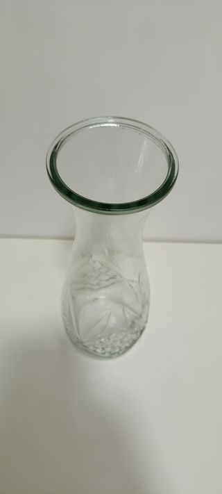 Florero o decantador de cristal