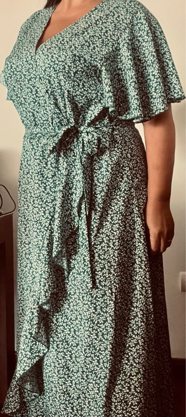 Vestido largo floral verde y blanco