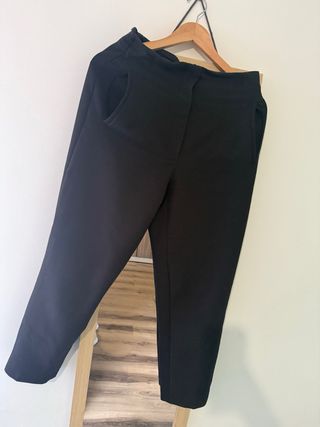 Pantalón pinza Zara negro