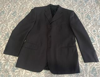 Traje de hombre azul marino