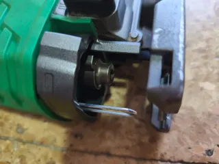 Caladora Hikoki CJ90VST2