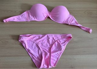 Bikini rosa fácil de llevar