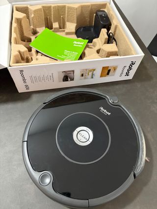 Robot Aspirador iRobot Roomba 606 