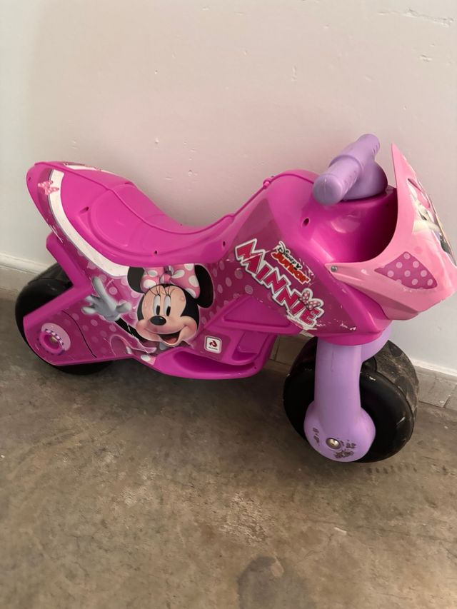 Moto Minnie Mouse para niñas