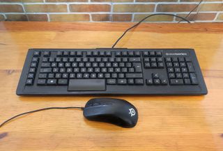 SteelSeries Apex M800 + Rival 300 Teclado y Ratón